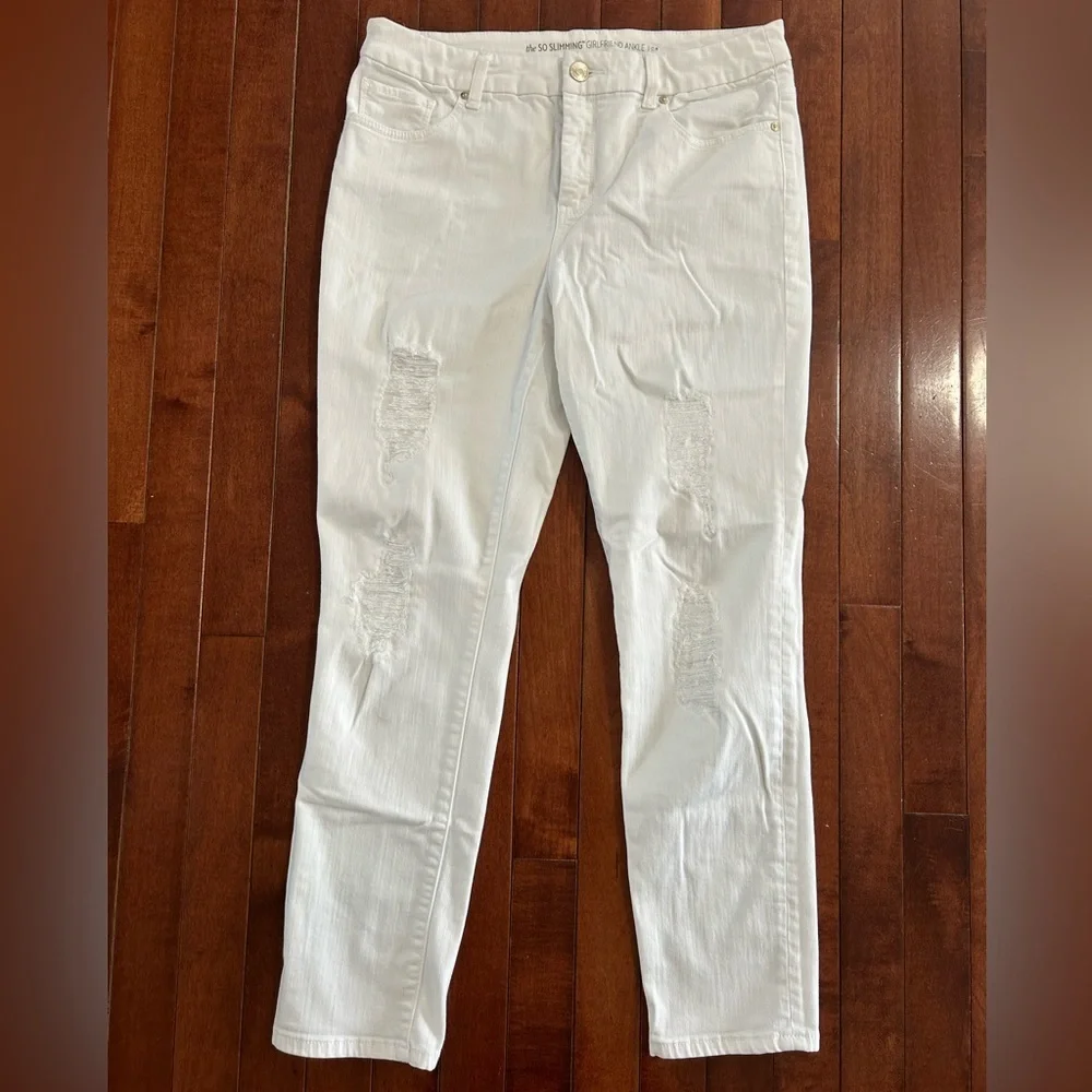 Chico's So Slimming White Distressed Ankle Jeans Size 0.5